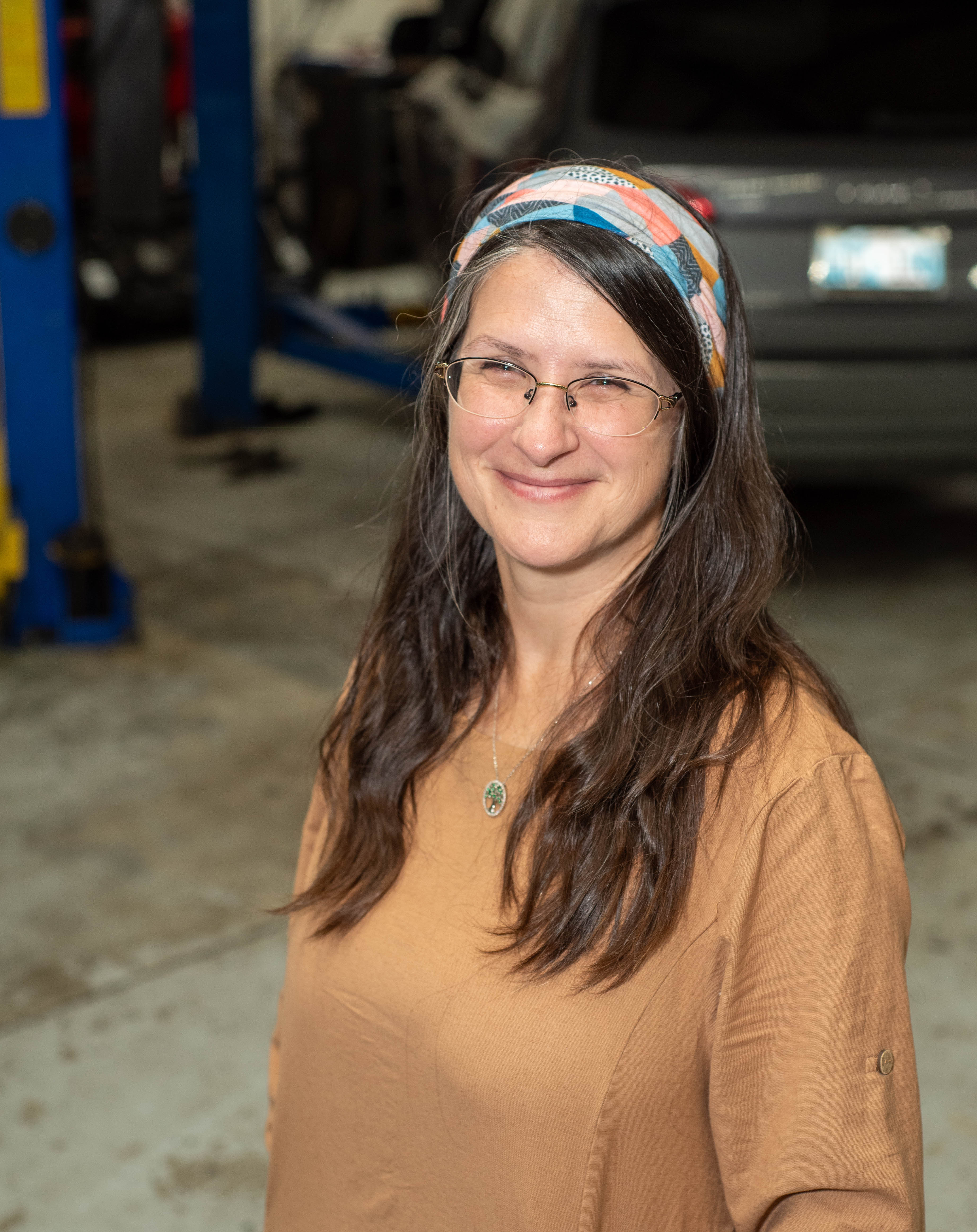 Vap Auto Teammember Amber